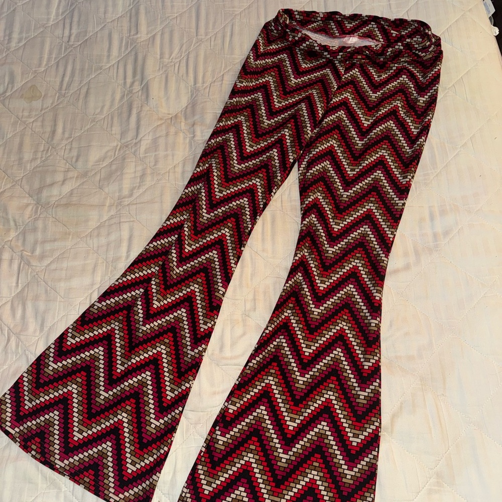 Chevron Patterned Flare Pants